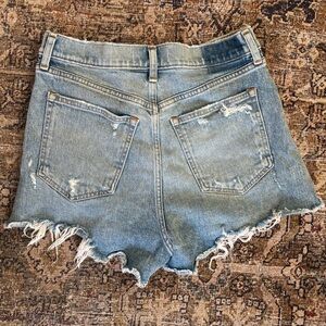 Abercrombie & Fitch high waisted shorts | size 28